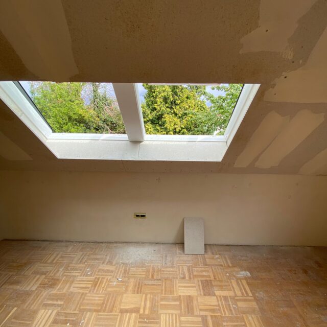 Trockenbauarbeiten in Mannheim – Deckenheizung im Privathaus vor dem Schließen