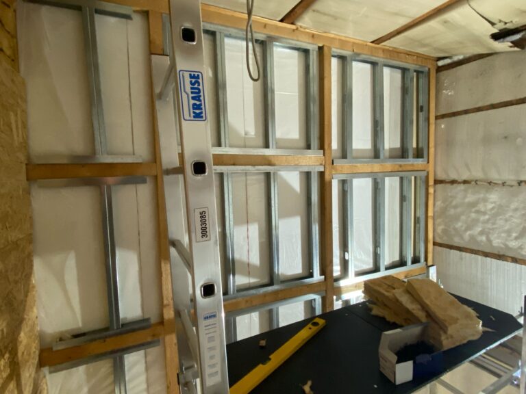 Projekt Trockenbau OSB – Stabilisierung der Treppenkonstruktion mit zusätzlichen Balken