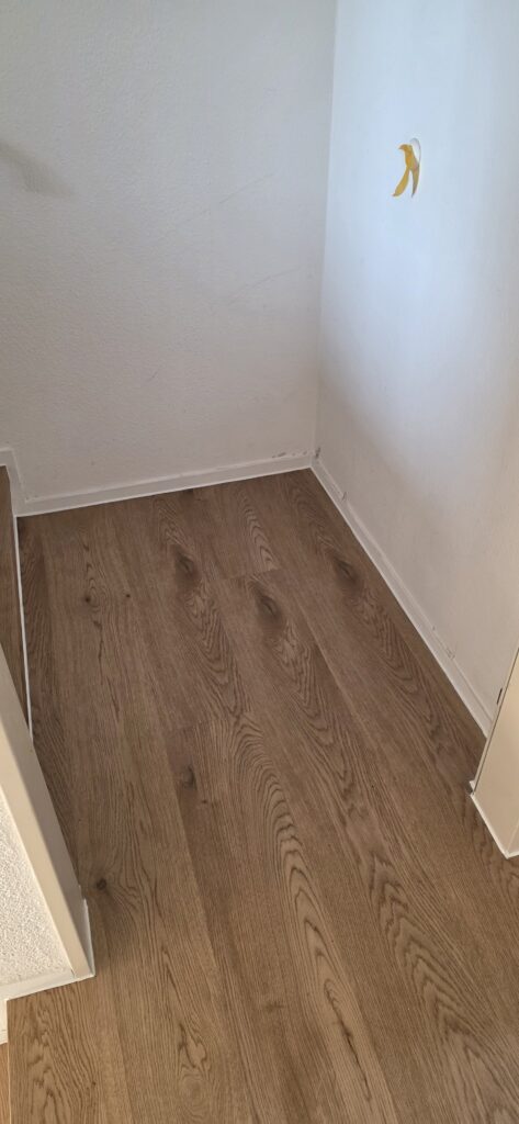 Premium Designvinyl verlegen Heidelberg Handwerker