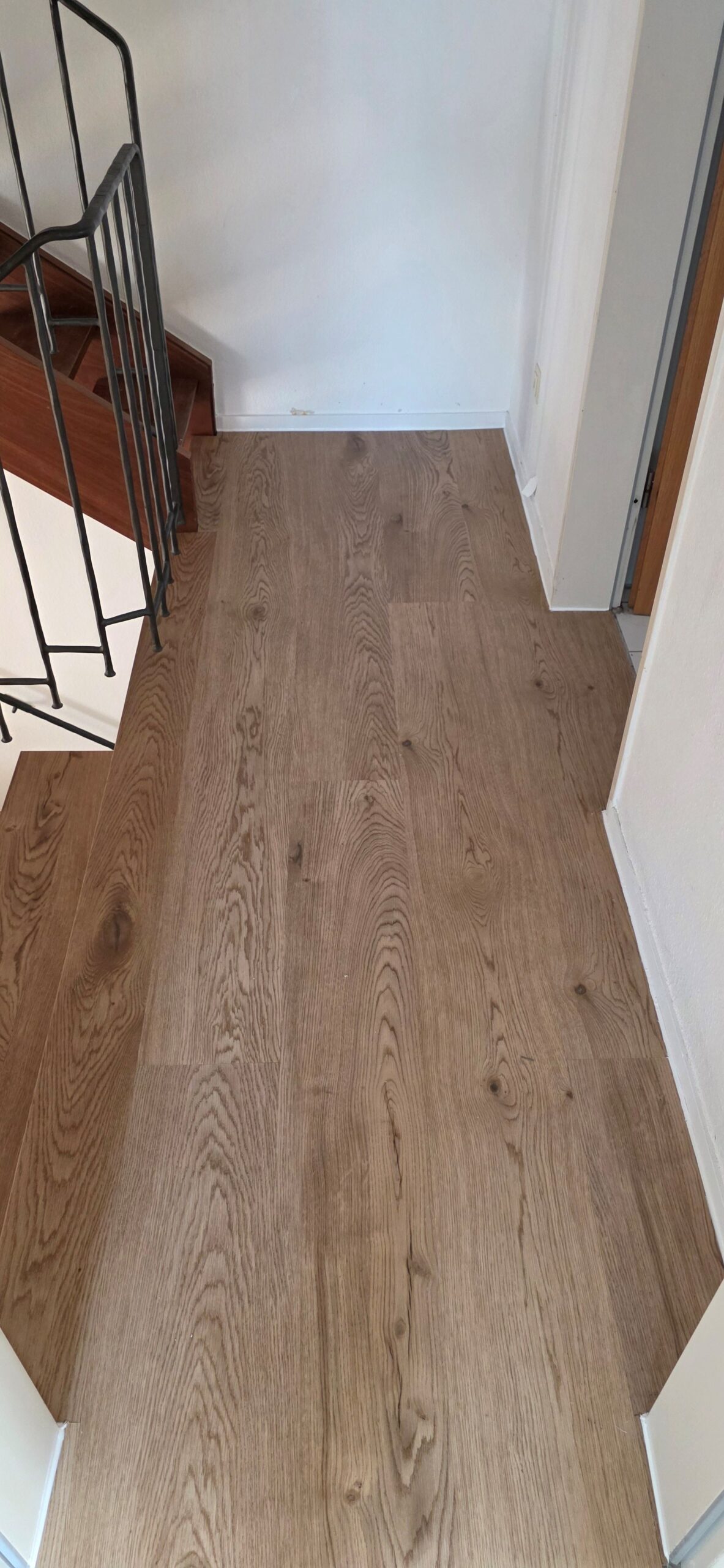 Premium Vinylboden verlegen SP Haus und Garten